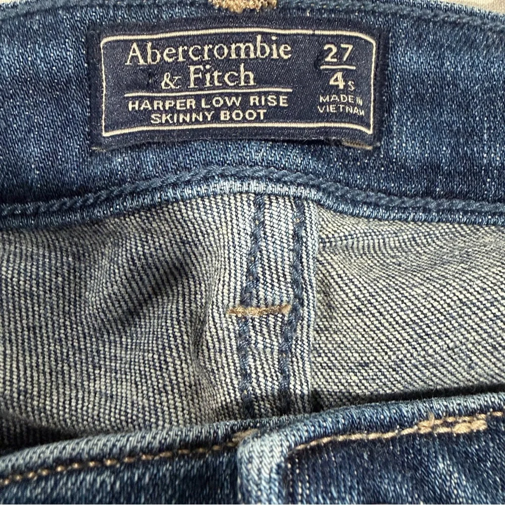 2/$25 Abercrombie & Fitch Blue Distressed Harper Low Rise Skinny Boot Cut Jeans - Picture 7 of 7